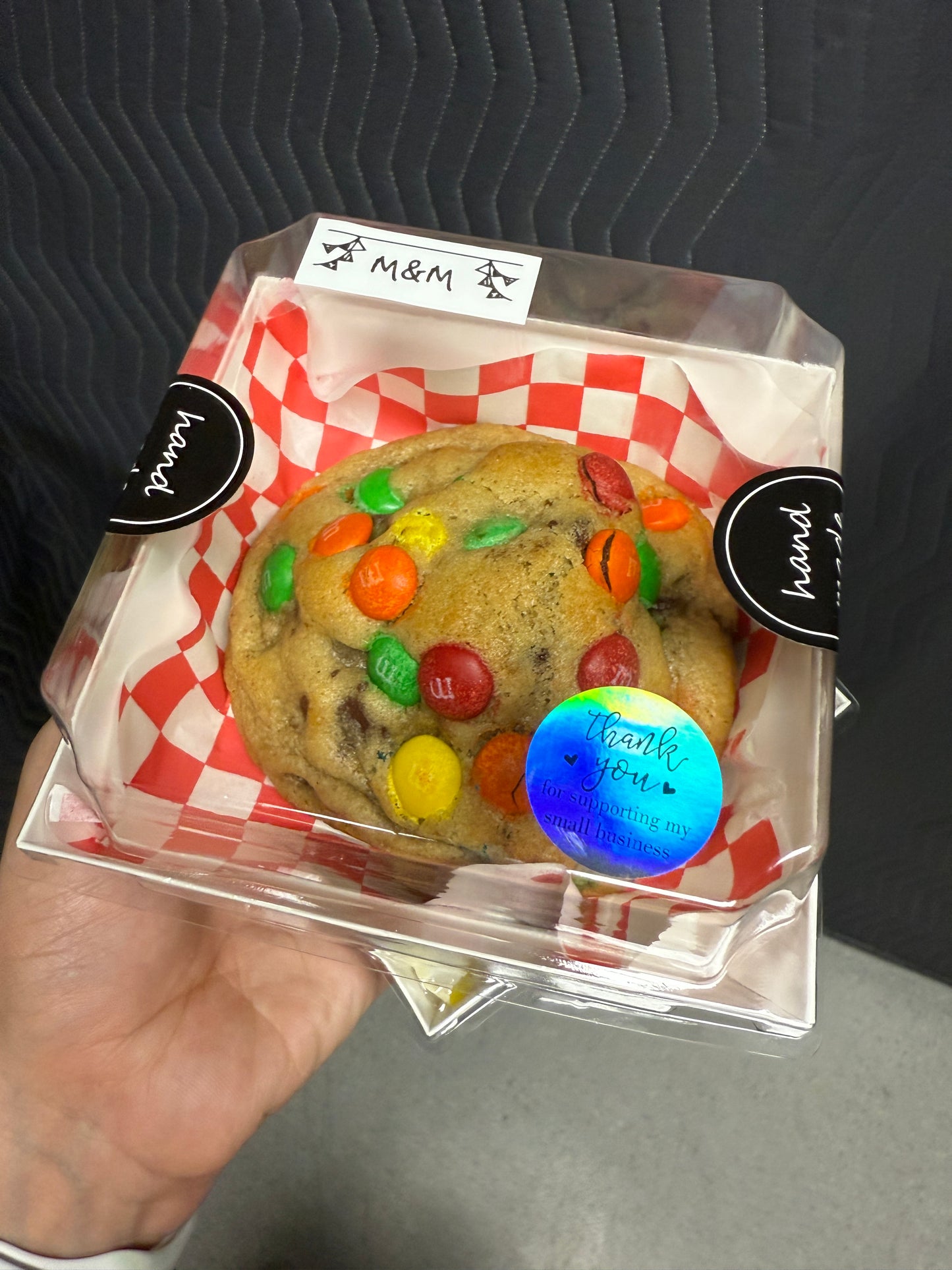 M&M