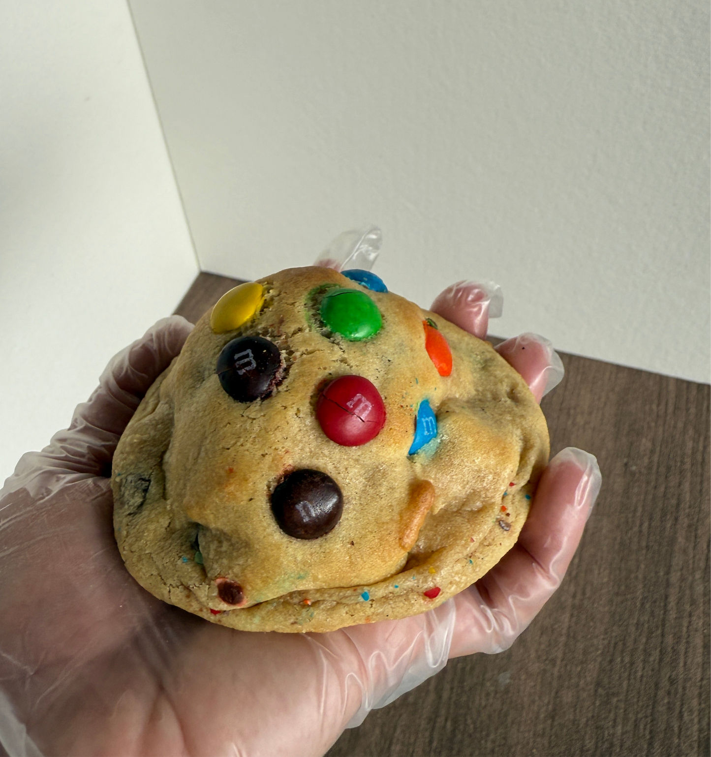 M&M